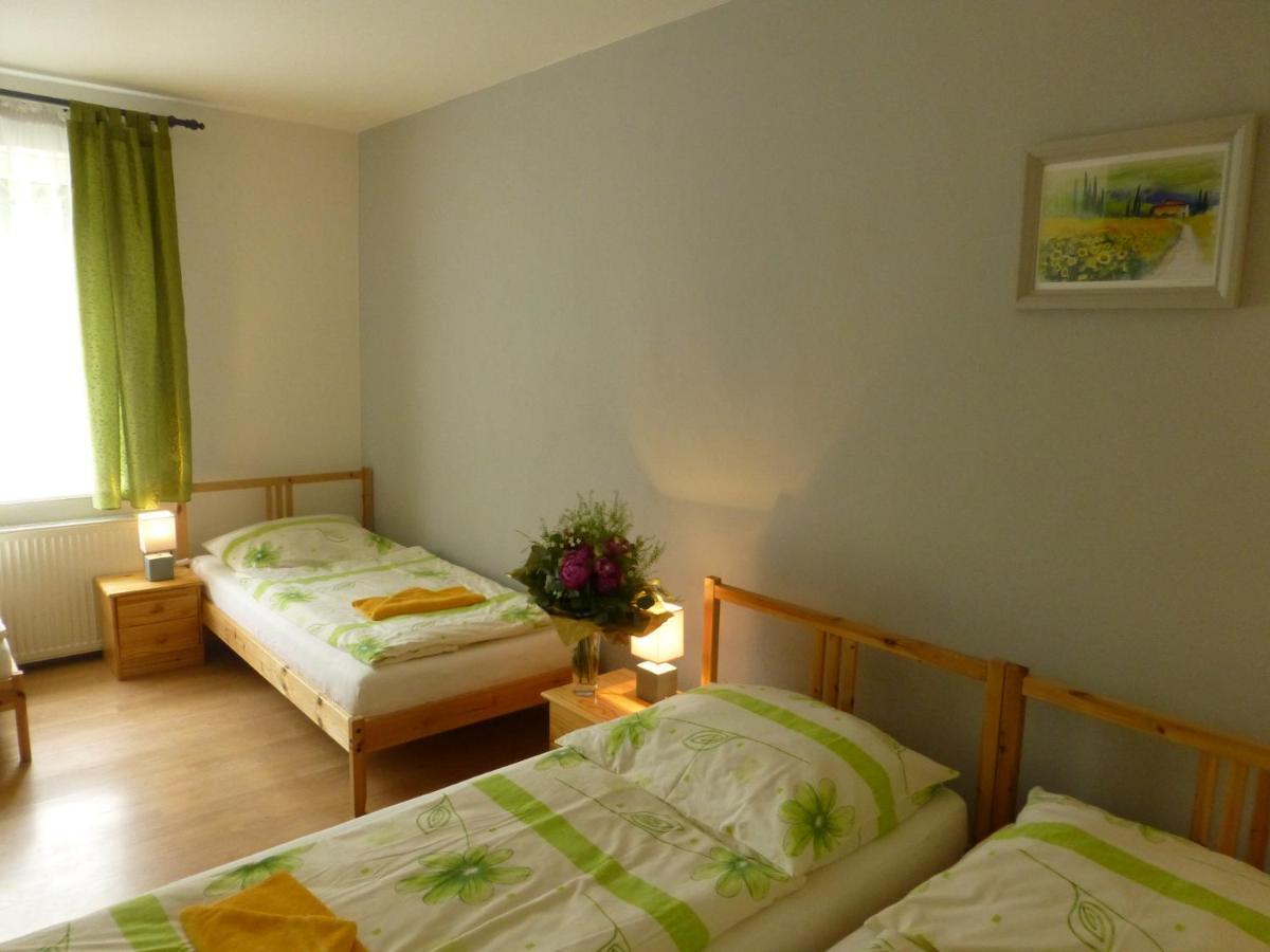 Ubytovanie Na Frantsachte Banska Stiavnica Luaran gambar