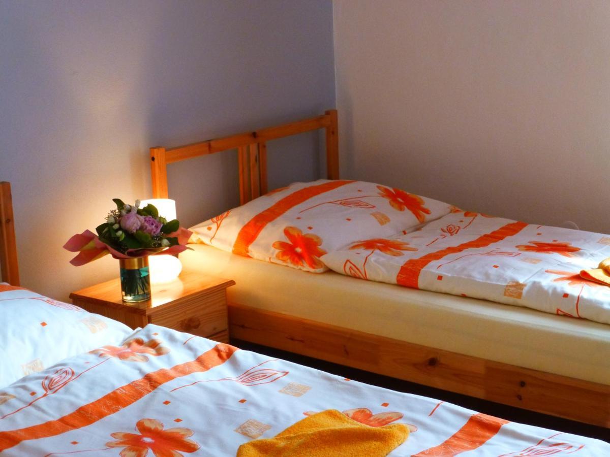 Ubytovanie Na Frantsachte Banska Stiavnica Luaran gambar