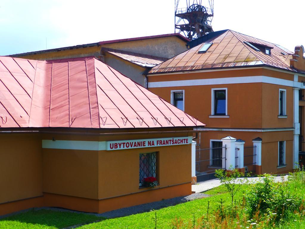 Ubytovanie Na Frantsachte Banska Stiavnica Luaran gambar